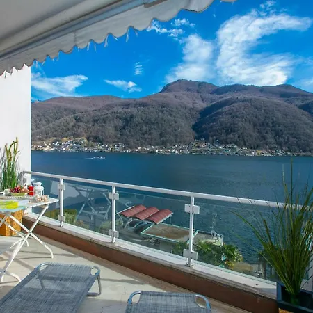 Apartment La Costa